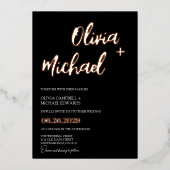 Black Roos Gold Modern Script Calligraphy Wedding Folie Uitnodiging (Voorkant)