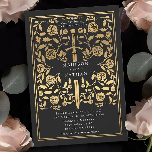 Black Royal Medieval Gold Sword Wedding Invitation Kaart