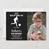 Black Running Soccer Birthday Invitations w foto Kaart (Voorkant)