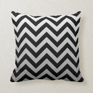 Black Silver Gray Chevron Ombre Pillow Kussen