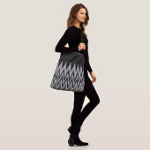Black Silver Gray Chevron Pattern Crossbody Tas (Op model)