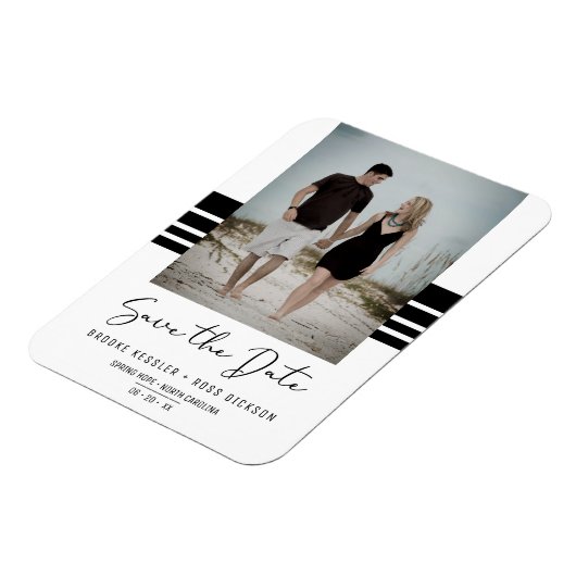 Black Simple Minimalist Custom Photo Newly Engaged Magneet (Linkerzijde)