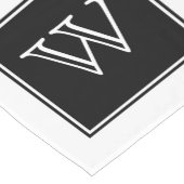 Black Square Monogram Table Runner Korte Tafelloper (Hoek)