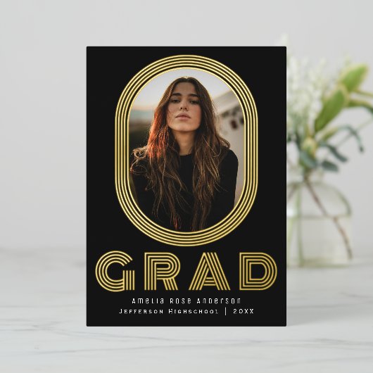 Black Stylish Retro Graduation Photo Faire-part (Debout devant)