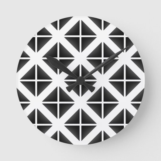 Black Trendy Triangle Pattern Ronde Klok (Voorkant)