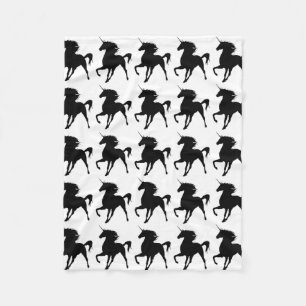 Black Unicorn Silhouette Fleece Blanket Deken