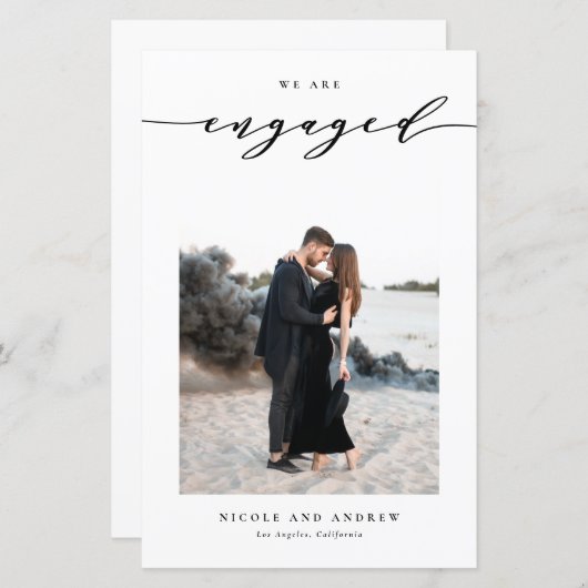 Black Whimsical Script Engagement Announcement (Voorkant / Achterkant)