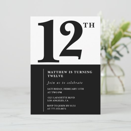 Black White Boy 12e anniversaire invitation Simple (Debout devant)