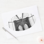 Black White Brooklyn Bridge New York Ovale Sticker (Envelop)