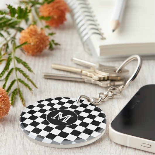 Black White Checkered Keychain Capital Initial (Voorkant Rechts)
