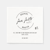 Black White Chic Modern Fun Facts Wedding Servet (Voorkant)