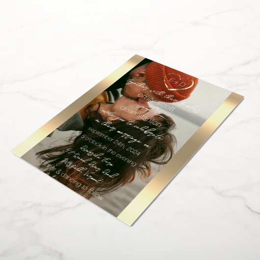 Black White Custom Photo Monogram Event Heart Folie Uitnodiging (Gedraaid)