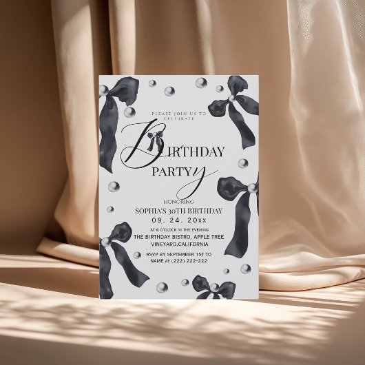 Black & White Elegant Bow Birthday Party  Kaart