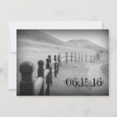 Black White Fence Post Rustic Wedding Invitations Kaart (Achterkant)