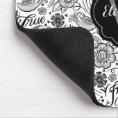 Black White Floral Monogram Muismat (Hoek)