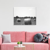 Black & White Hay Rolls, verspreid over een Boerde Canvas Afdruk (Insitu (Woonkamer))
