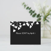Black White Heart RSVP Uitnodiging Briefkaart (Staand voorkant)