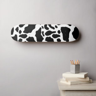 Black & White Koe Spots Animal Print Patroon Skateboard