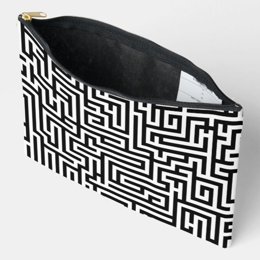 Black & White Labyrinth Maze Pattern Etui (Open)