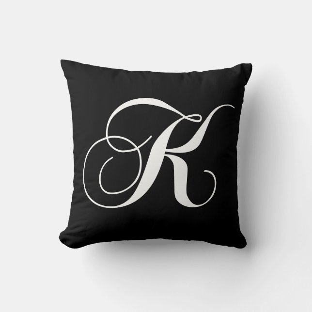 Black White Monogram K Designer Monogrammed Pillow Kussen (Voorkant)