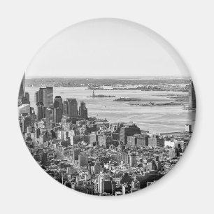 Black White New York City Skyline Magneet