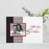 Black White Red Damask Foto Weddenschap Invite Kaart (Staand voorkant)