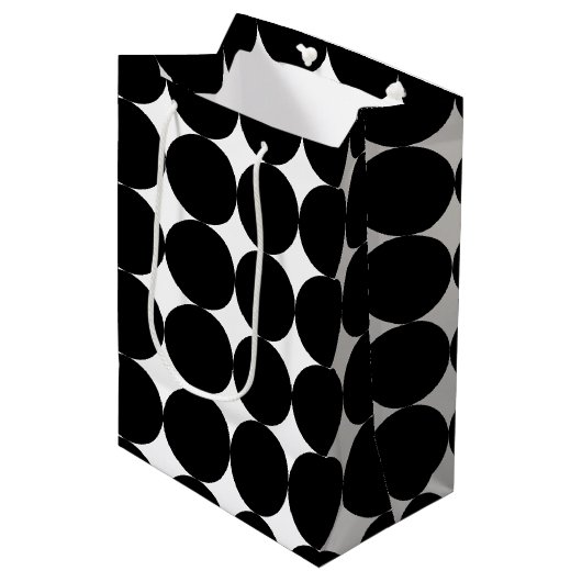 Black White Retro Geometric Cirtern Pattern Medium Cadeauzakje (Voorkant Gekanteld)