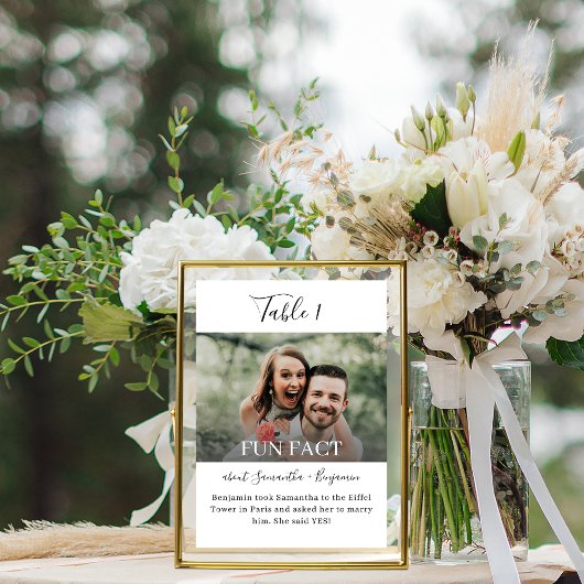 Black & White Script Fun Facts Photo Weddenschap Kaart
