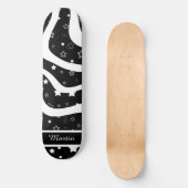 Black &white stars on lines custom name skateboard (Voorkant)