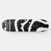 Black &white stars on lines custom name skateboard (Horizontaal)