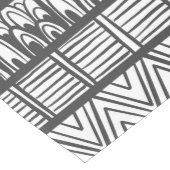 Black White Tribal African Pattern Medium Tafelloper (Hoek)