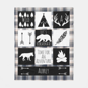 Black & White Tribe Wild Woodland Grey Cream Plaid Fleece Deken