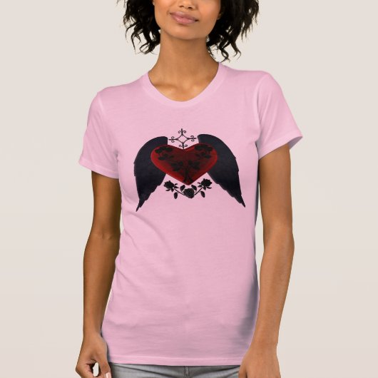 Black Winged Gothic Heart Shirt (Voorkant)