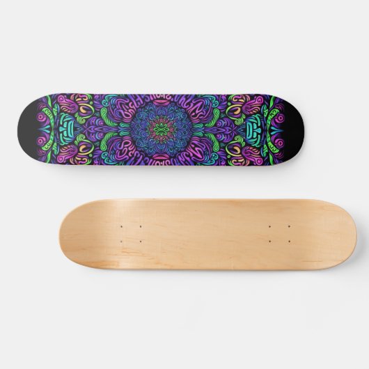 Blacklight Graffiti Pattern Skateboard (Horizontaal)