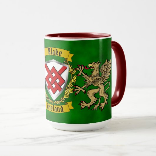 Blake Irish Shield & Griffins op maat Mok (Voorkant rechts)