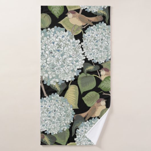Blanc, bleu clair Hortensia avec feuilles verts et (Serviette de bain)
