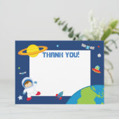 Blanc de carte de remerciements de l'espace (Debout devant)