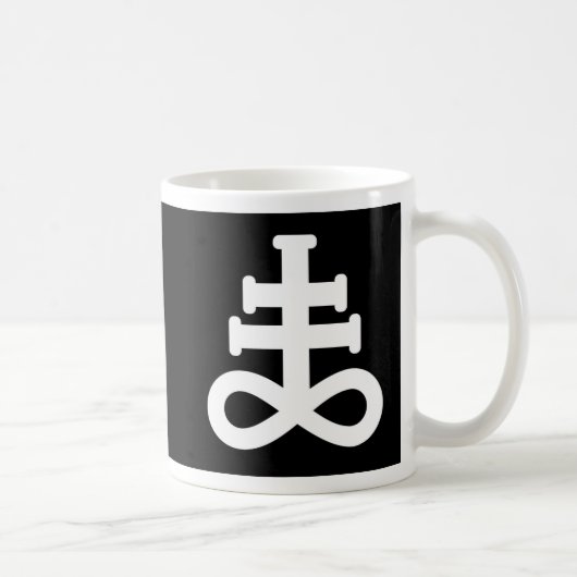 Blanc de double sur la tasse noire de symbole de (Droite)