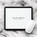 Blanc minimaliste de luxe<br><div class="desc">Améliorez votre espace de travail grâce à une souris personnalisée qui combine style et fonctionnalité. Conçu pour refléter votre personnalité unique, ce mousepad affiche votre nom en caractères gras et géométriques sans serif, ce qui en fait une pièce exceptionnelle sur n'importe quel bureau. Sous votre nom, vous avez la liberté...</div>