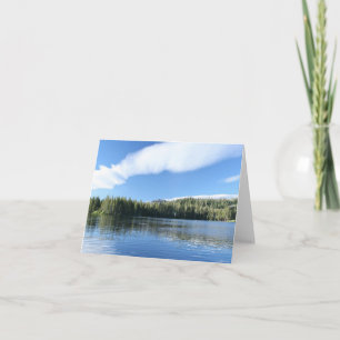 Blanco Kaart, bergmeer, blauwe lucht en bos Bedankkaart