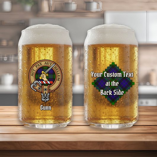 Blason du Clan Gunn sur tartan