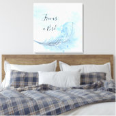 Blauw aquarel veer aangepaste quote Vrij als een v Canvas Afdruk (Insitu (Slaapkamer))