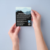 Blauw berglandschap, wandelaar en klimloopbrug flyer (Hand)