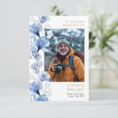 Blauw Bloemen Memorial begrafenis gebed foto kaart (Staand voorkant)