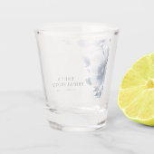 Blauw Bloemig Bruidsmeisjesfeest Shot Glas (Achterkant)