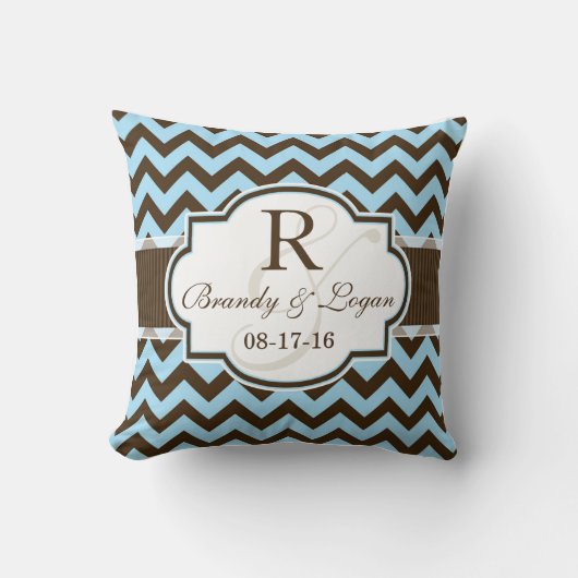 Blauw & Bruin Chevron Stripes Huwelijk Kussen (Voorkant)