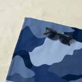 Blauw Camouflage Patroon Licht Blauw Naam Strandlaken (In situ)