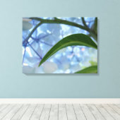 Blauw Canvas kunstprint Hydrangea Bloementuin Afdruk (Insitu (Houten vloer))