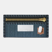 Blauw denim doek met rits en label Jean stof Bureaumat (Keyboard & Muis)