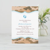 Blauw en bruin Camo Baby shower nodigt uit met voe Kaart (Staand voorkant)